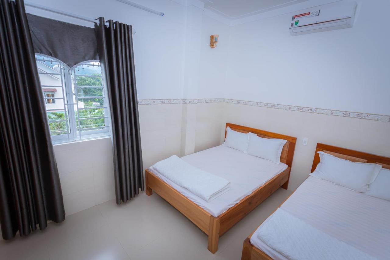 Khach San Son Ha Hotel Kon Tum Eksteriør billede